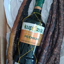 Klipdrift premium brandy gift hamper - newcastle bltong co